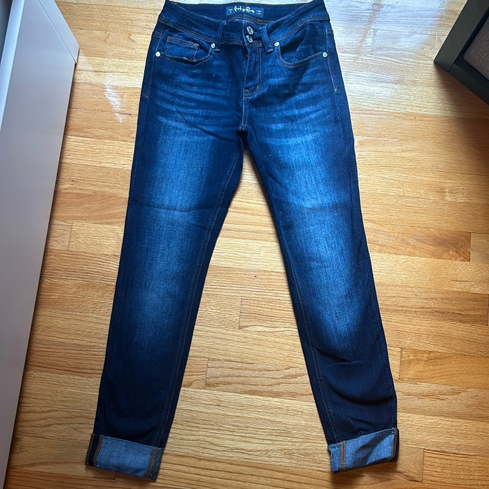 Blue washed skinny jeans, size 5 women’s, Brand is Indigo Rein
